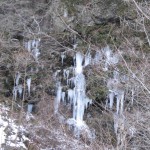 天然水が創られる山々