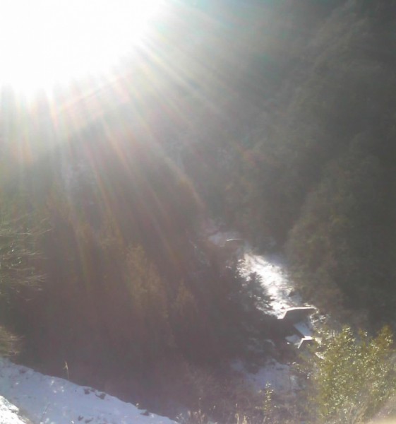 天然水が創られる山々